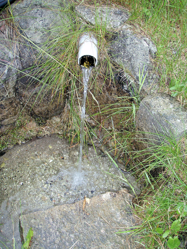 studánka Tisova 17 (1486) - červen 2009