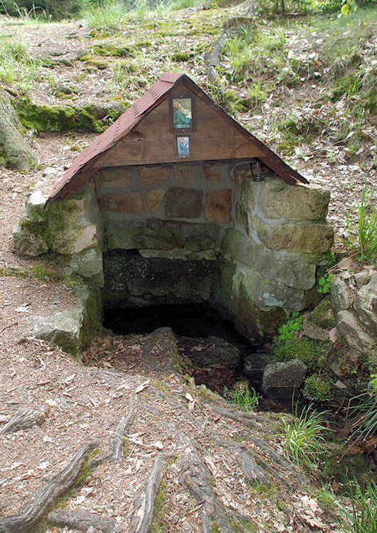 studánka U Jezírka (180) - duben 2007