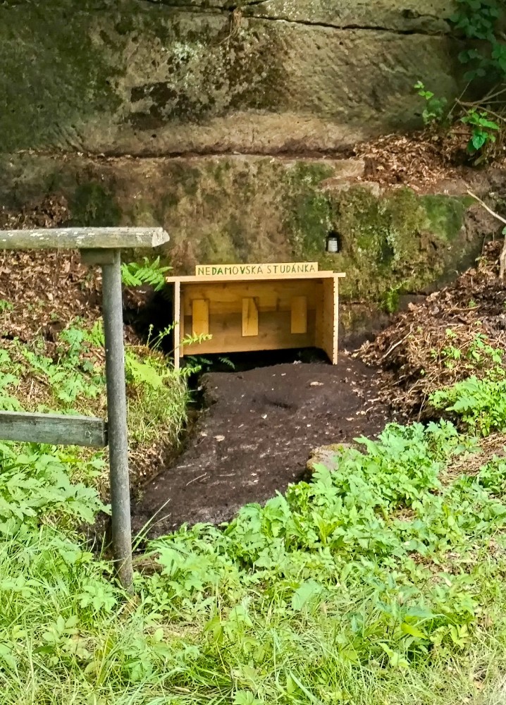 Nedamovská studánka (15778) - červen 2026