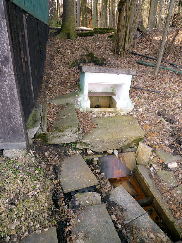studánka Březová (3060) - duben 2010